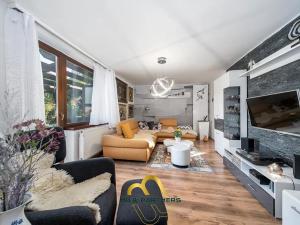 Prodej rodinného domu, Zdice, K Samohelce, 232 m2