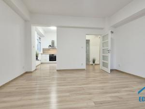 Prodej bytu 3+1, Praha - Vršovice, Vršovická, 77 m2