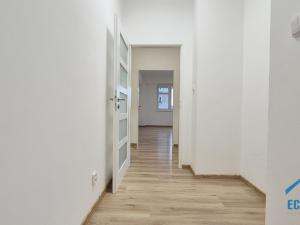 Prodej bytu 3+1, Praha - Vršovice, Vršovická, 77 m2