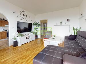 Prodej bytu 3+1, Ústí nad Labem - Severní Terasa, Rabasova, 73 m2