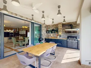 Prodej rodinného domu, Stará Huť, 543 m2