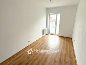 Pronájem bytu 2+kk, Znojmo, Vrbkova, 47 m2