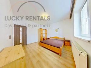 Pronájem rodinného domu, Zeleneč, Olbrachtova, 80 m2