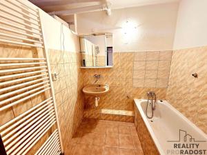 Pronájem bytu 2+1, Kyjov, Nerudova, 56 m2