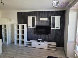 Pronájem bytu 2+1, Sezimovo Ústí, Dukelská, 70 m2