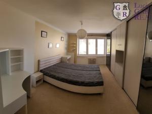 Pronájem bytu 2+1, Sezimovo Ústí, Dukelská, 70 m2
