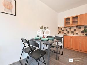Pronájem bytu 2+kk, Česká Lípa, Dlouhá, 42 m2