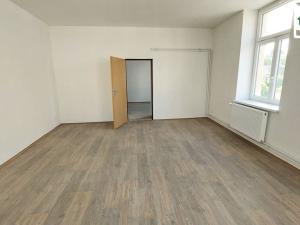 Pronájem bytu 1+1, Cheb, Evropská, 48 m2