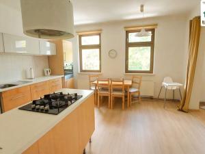 Prodej bytu 2+1, Františkovy Lázně - Slatina, Lesní, 71 m2