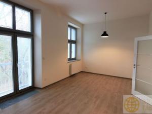 Pronájem bytu 1+kk, Tábor, Kpt. Jaroše, 37 m2