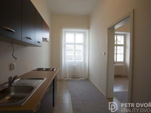 Pronájem bytu 1+1, Praha - Smíchov, U Pernikářky, 27 m2