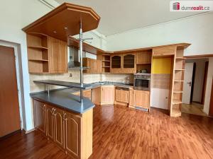 Prodej bytu 2+1, Mariánské Lázně, Husova, 81 m2