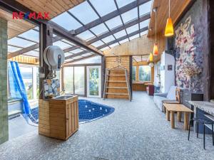 Prodej komerční nemovitosti, Obora, 900 m2