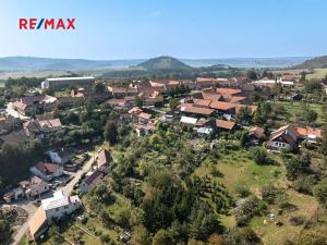 Prodej komerční nemovitosti, Obora, 900 m2