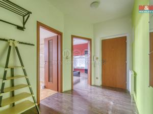 Pronájem bytu 2+kk, Tlučná, Pod Školkou, 53 m2
