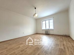 Prodej bytu 2+1, Přerov, Čechova, 95 m2