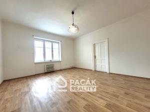 Prodej bytu 2+1, Přerov, Čechova, 95 m2