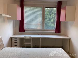 Pronájem bytu 3+1, Zlín, Křiby, 65 m2