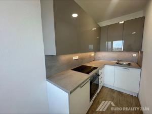 Pronájem bytu 1+kk, Zlín, třída 3. května, 20 m2