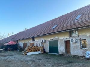 Pronájem obchodního prostoru, Líšnice, 40 m2