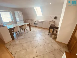Pronájem bytu 2+kk, Humpolec, Pod Tratí, 80 m2