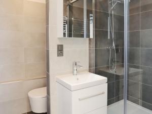 Pronájem bytu 2+kk, Praha - Krč, Murgašova, 42 m2