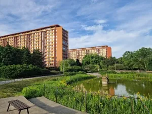 Pronájem bytu 2+kk, Praha - Kobylisy, Famfulíkova, 44 m2