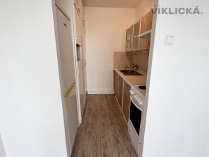 Pronájem bytu 2+kk, Praha - Bohnice, Poznaňská, 43 m2