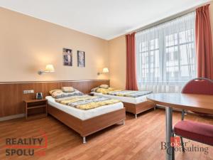 Prodej ubytování, Karlovy Vary - Bohatice, U Trati, 480 m2