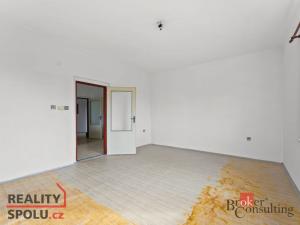 Prodej bytu 1+1, Jaroměř - Jakubské Předměstí, Obránců míru, 42 m2