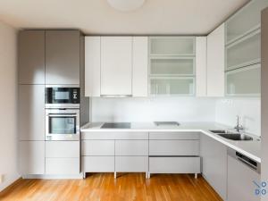 Pronájem bytu 3+kk, Praha - Hrdlořezy, V třešňovce, 85 m2