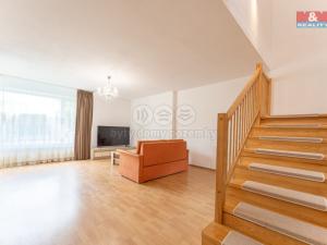 Pronájem rodinného domu, Jenštejn, Zlatnická, 158 m2