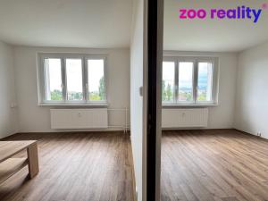 Pronájem bytu 1+1, Chomutov, Stromovka, 35 m2