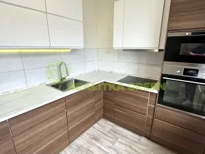 Prodej bytu 3+1, Nivnice, Sídliště, 90 m2