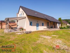 Prodej rodinného domu, Litohlavy, 235 m2