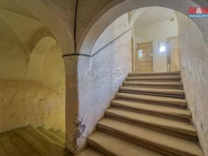 Prodej historického objektu, Červené Poříčí, 1614 m2