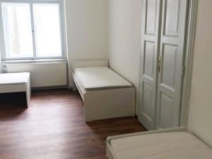 Pronájem bytu 4+1, Praha - Nové Město, Krakovská, 122 m2