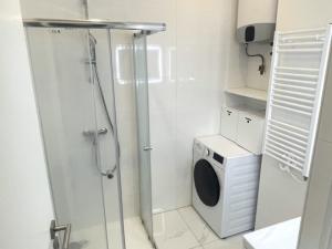 Pronájem bytu 1+1, Praha - Vršovice, Sámova, 36 m2
