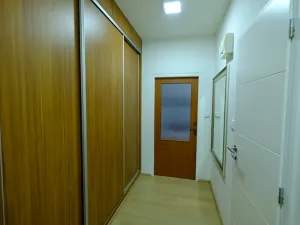 Pronájem bytu 1+1, Uherský Brod, Družstevní, 38 m2