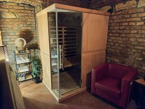 Pronájem obchodního prostoru, Praha - Žižkov, Seifertova, 200 m2
