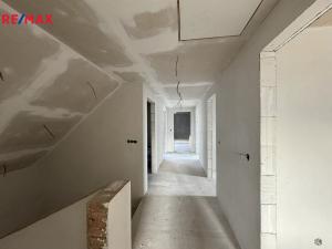 Prodej rodinného domu, Poštovice, 208 m2
