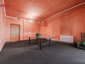 Prodej obchodního prostoru, Havířov - Šumbark, U Nádraží, 654 m2