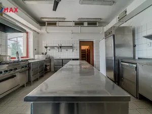 Prodej restaurace, Havířov - Šumbark, U Nádraží, 595 m2