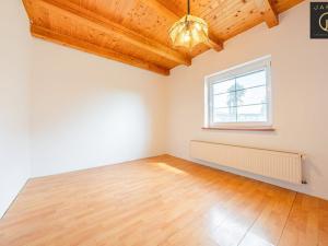 Prodej rodinného domu, Pchery, 5. května, 200 m2