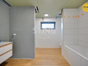 Prodej rodinného domu, Krásensko, 183 m2