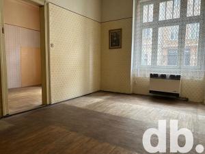 Prodej bytu 4+1, Karlovy Vary, Jaltská, 100 m2