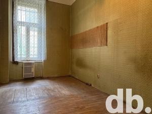Prodej bytu 4+1, Karlovy Vary, Jaltská, 100 m2