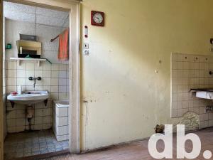 Prodej bytu 4+1, Karlovy Vary, Jaltská, 100 m2