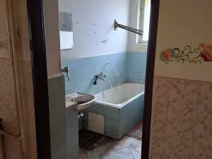 Prodej rodinného domu, Želeč, 215 m2