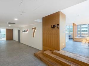 Pronájem kanceláře, Praha - Michle, Vyskočilova, 348 m2